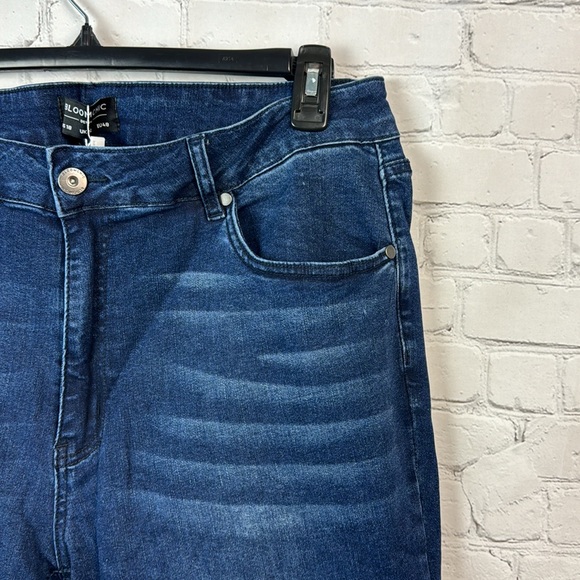 BloomChic Bootcut Stretchy High Rise Dark Wash Fringe Detail Jeans Plus Size 18 - Picture 3 of 5